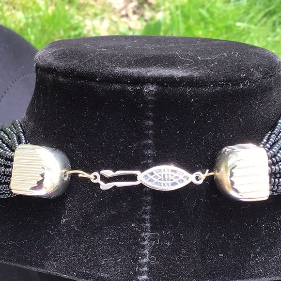 Majestic black onyx multi-strand necklace - Picture 2 of 3